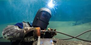 why is underwater welding so dangerous